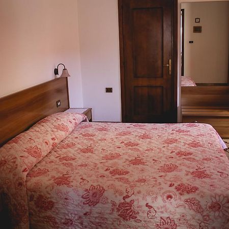 Agriturismo Perdaba Fluminimaggiore Cameră foto